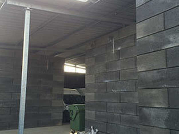 Hangar de stockage