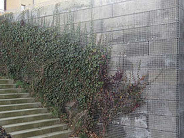 Bloc empilable avec doublage